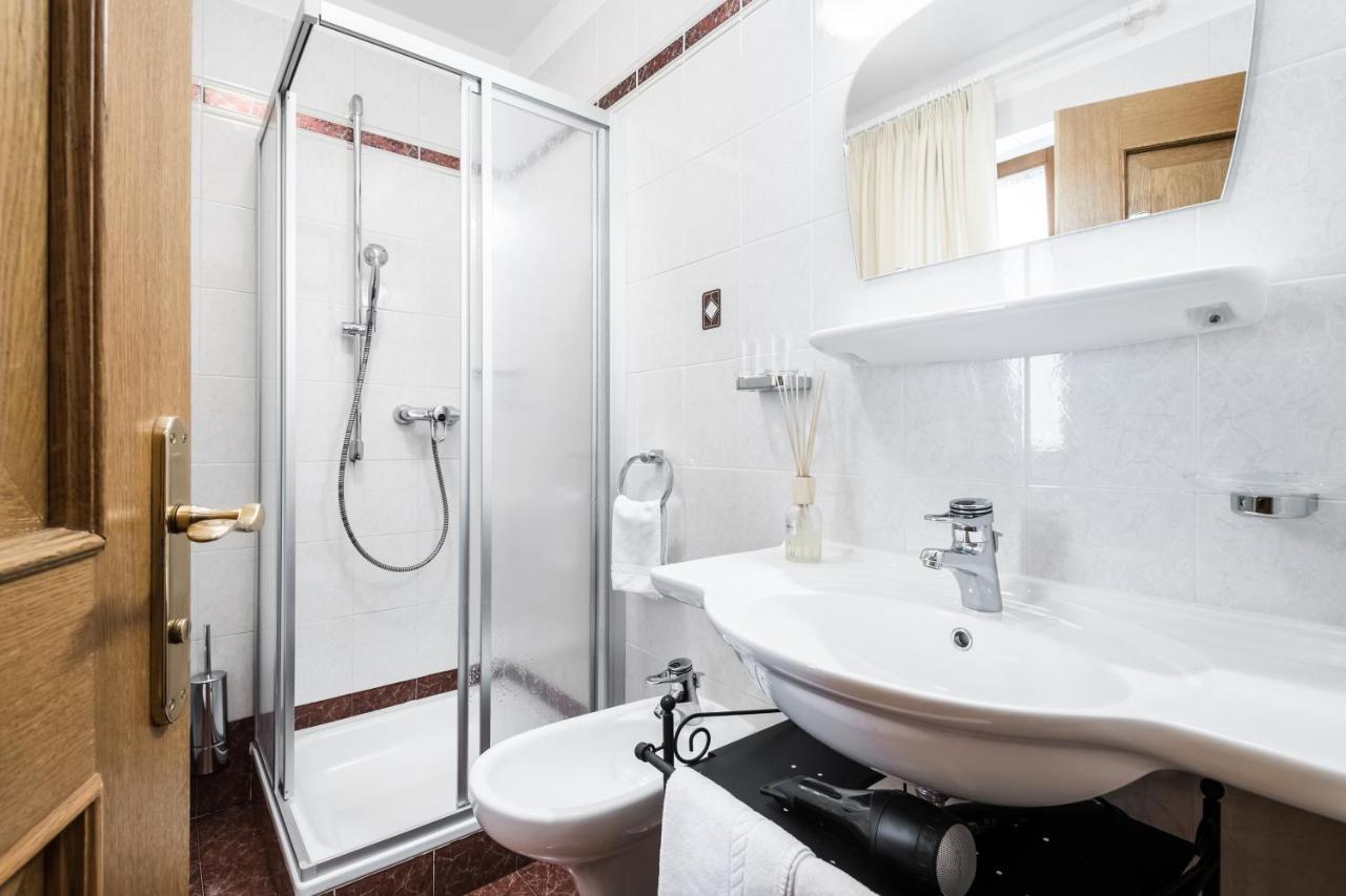 Residence Floralp Colfosco Luaran gambar
